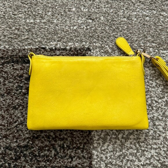 CHARMING CHARLIE Yellow Perrin Wristlet Loop Purse Wallet Gold Bright Summer Bag - Picture 8 of 12